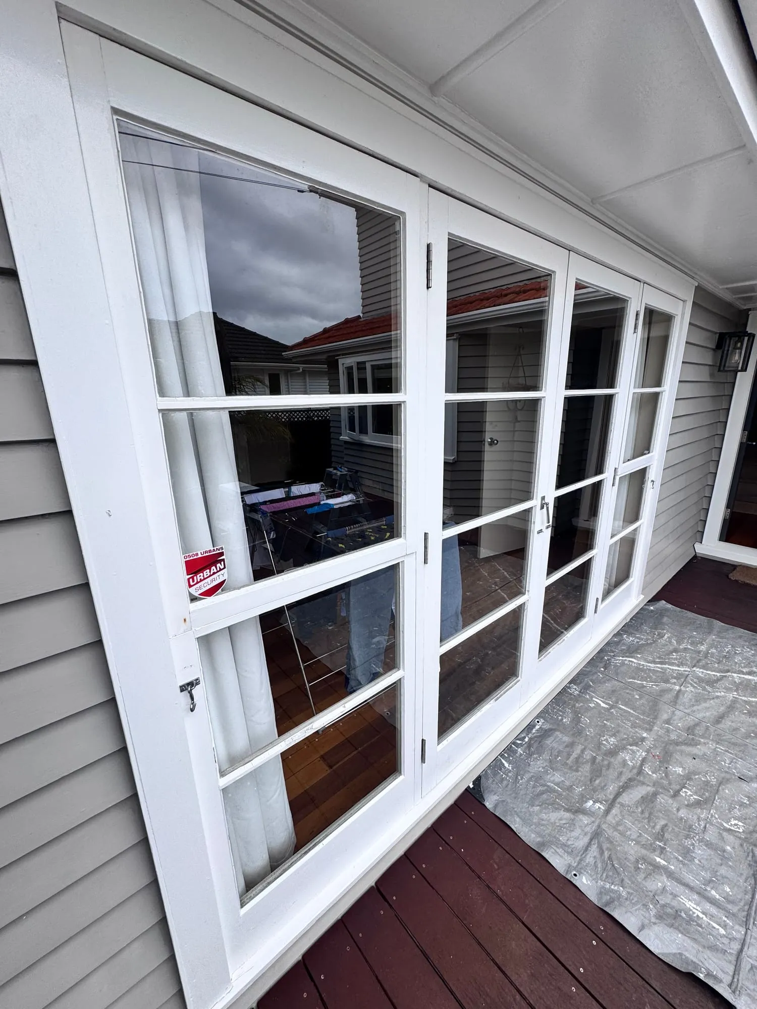 Northcote — Glass Replacement, Reglazing (before)